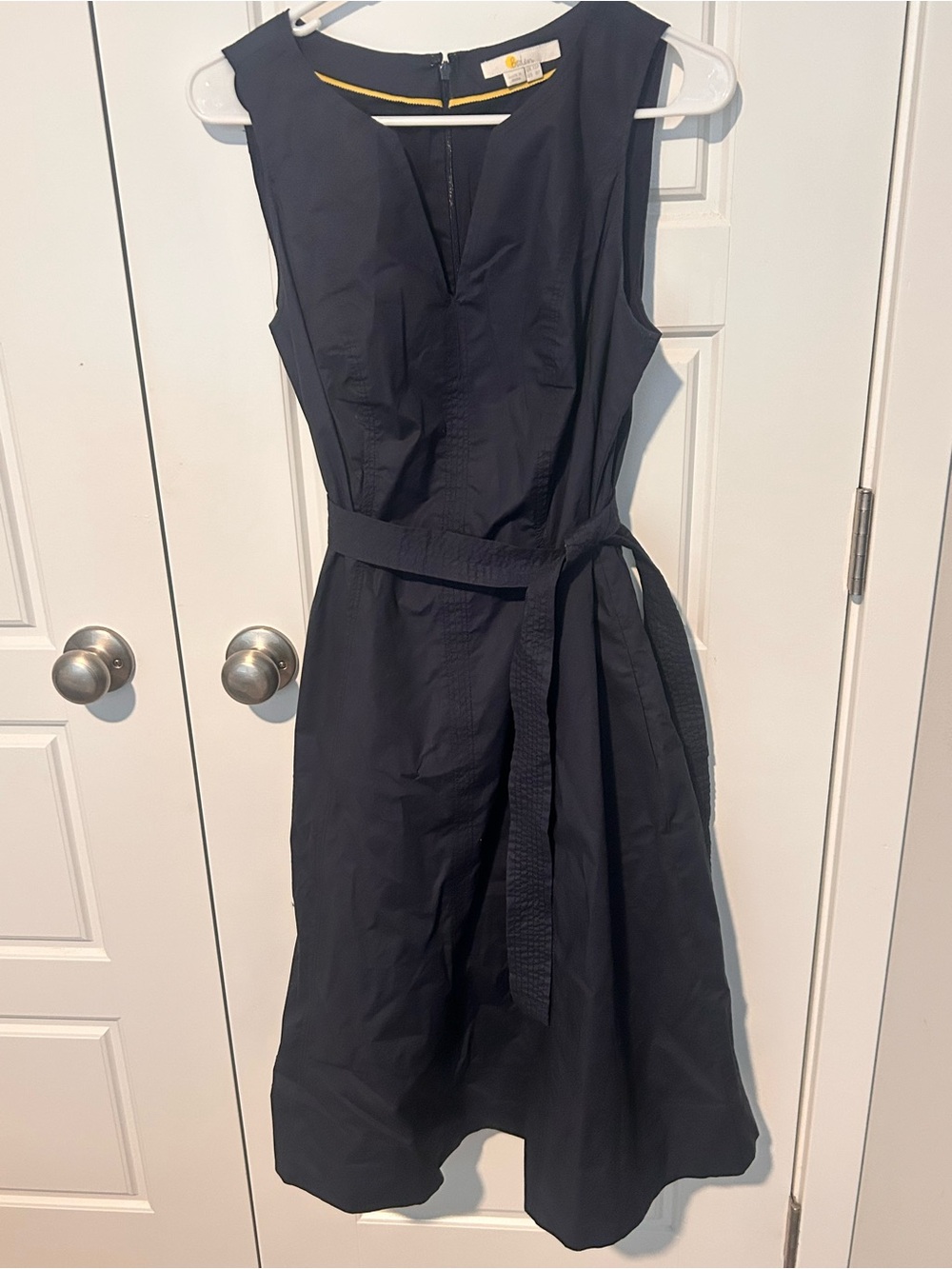 Boden Joyce Sleeveless V-Neck Midi Dress with Waist Tie - Navy Size 8P - Picture 2 of 7
